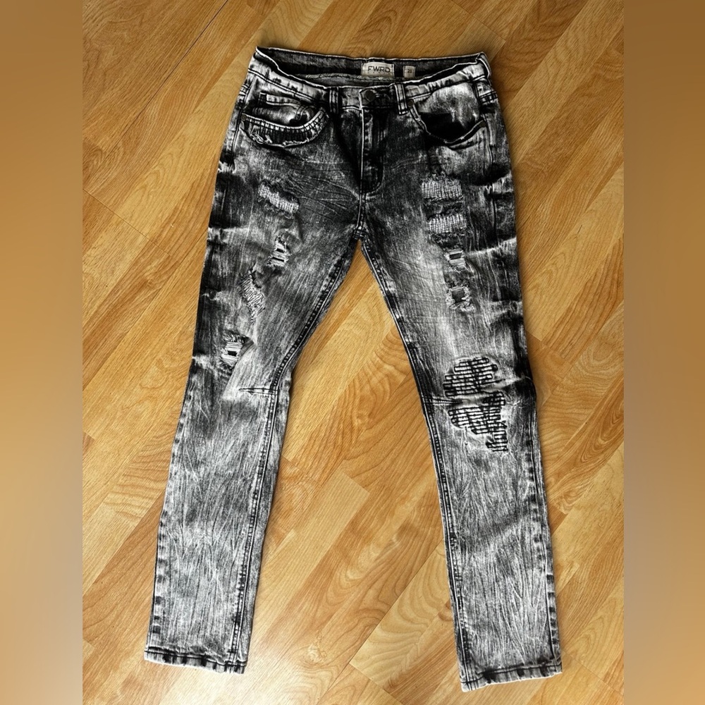FWRD Denim Black Acid Washed Distressed Jeans Men’s Size 20, No Holes 33486K